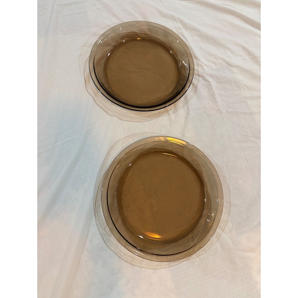 Pyrex 209 Fireside Smoked Brown Glass 9 Inch‎ Pie Plates Set of 2 USA Vintage